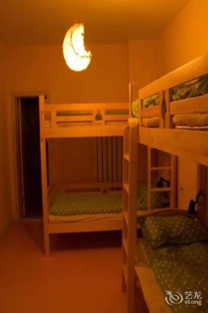 Dalian Buzz Light Year Youth Hostel Eksteriør billede